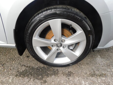 Skoda Fabia SE L 1.0 TSI 5dr 11