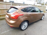 Ford Focus 1.0 Eco Boost ZETEC 5Dr 4