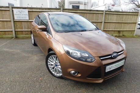 Ford Focus 1.0 Eco Boost ZETEC 5Dr