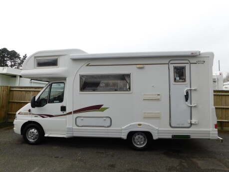 Autocruise Starfire EL 4 BERTH MOTORHOME PEUGEOT BOXER MWB 2.0 HDI CHASSIS 2