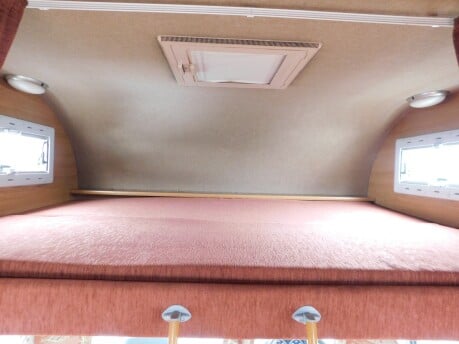 Autocruise Starfire EL 4 BERTH MOTORHOME PEUGEOT BOXER MWB 2.0 HDI CHASSIS 12
