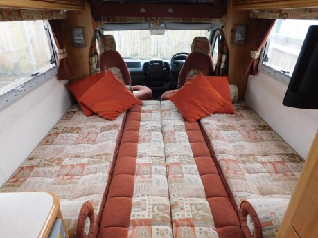Autocruise Starfire EL 4 BERTH MOTORHOME PEUGEOT BOXER MWB 2.0 HDI CHASSIS 10