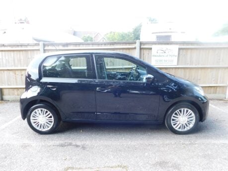 Volkswagen Up 1.0 5Dr 3
