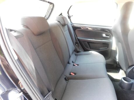 Volkswagen Up 1.0 5Dr 18