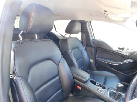 Mercedes-Benz GLA Class GLA 200 1.6 SE EXECUTIVE 5dr 20
