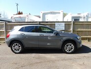 Mercedes-Benz GLA Class GLA 200 1.6 SE EXECUTIVE 5dr 3