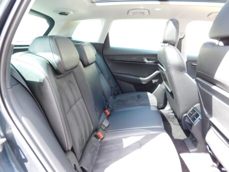 Skoda Karoq 1.5 SE L TSI DSG 5 Dr 17
