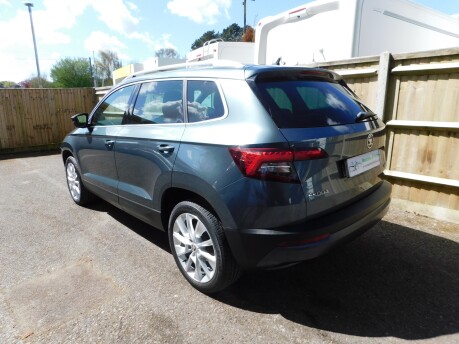 Skoda Karoq 1.5 SE L TSI DSG 5 Dr 6