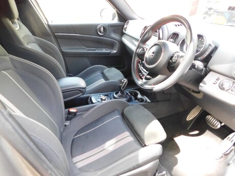 Mini Countryman COOPER S SPORT 2.0 AUTOMATIC 5dr 23