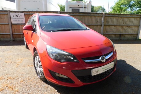 Vauxhall Astra 1.6 EXCLUSIV CDTI ECOFLEX S/S 5 Dr Estate