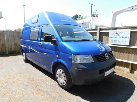 Devon Sundowner Camper Van 2 Berth Volkswagen Transporter 2.5TDi LWB 7