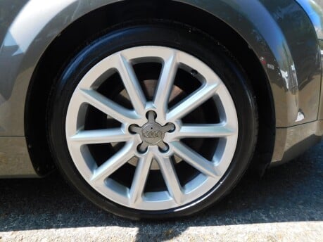 Audi TT 2.0 TDI 170 QUATTRO SPORT COUPE 12
