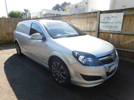 Vauxhall Astra VAN SPORTIVE 1.7 CDTI 2