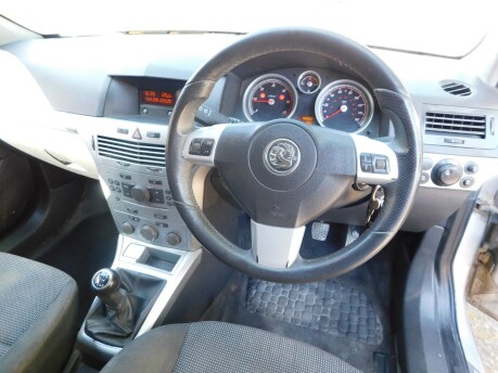 Vauxhall Astra VAN SPORTIVE 1.7 CDTI 10