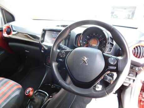 Peugeot 108 COLLECTION 1.0 5dr 14
