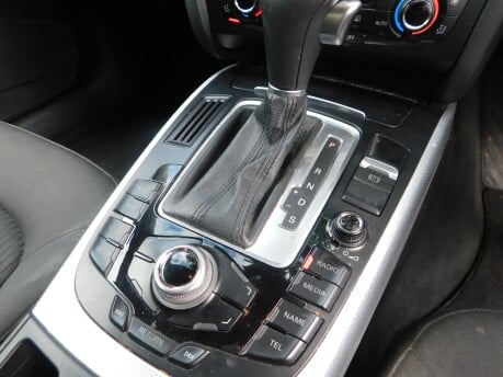 Audi A4 2.0 TDI SE MULTITRONIC AUTOMATIC 4dr 12