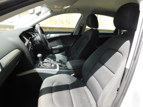 Audi A4 2.0 TDI SE MULTITRONIC AUTOMATIC 4dr 14