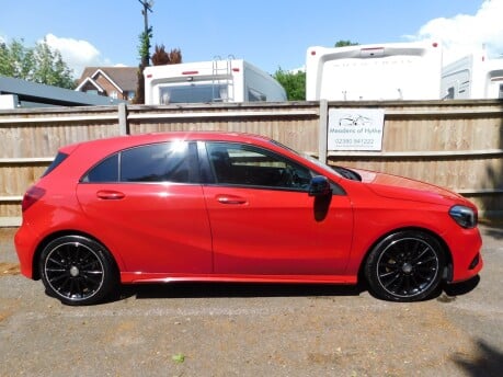 Mercedes-Benz A Class A 180 AMG LINE PREMIUM 5 Dr 3
