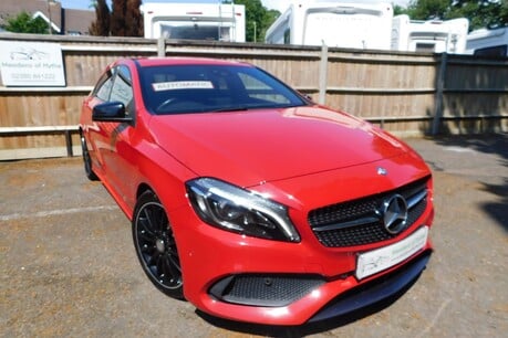Mercedes-Benz A Class A 180 AMG LINE PREMIUM 5 Dr