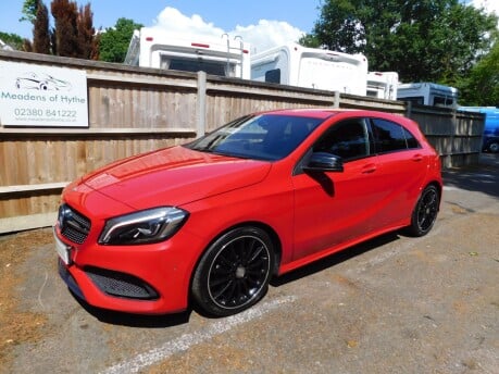 Mercedes-Benz A Class A 180 AMG LINE PREMIUM 5 Dr 8