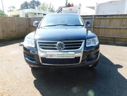 Volkswagen Touareg 2.5 TDi SE 174 5dr 9