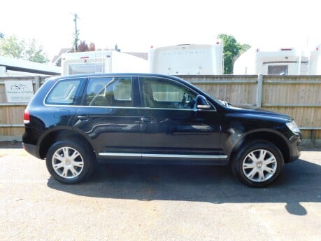 Volkswagen Touareg 2.5 TDi SE 174 5dr 3