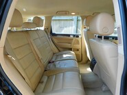 Volkswagen Touareg 2.5 TDi SE 174 5dr 16