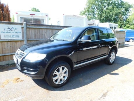 Volkswagen Touareg 2.5 TDi SE 174 5dr 8