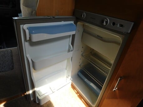 Elddis Sunseeker 145 4 BERTH MOTORHOME 16