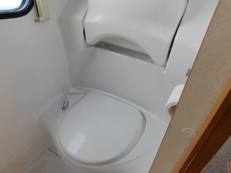 Elddis Sunseeker 145 4 BERTH MOTORHOME 25