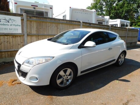 Renault Megane DYNAMIQUE TOMTOM 1.4 TCE Coupe 8