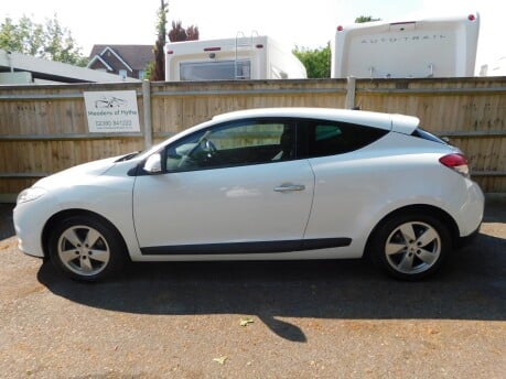 Renault Megane DYNAMIQUE TOMTOM 1.4 TCE Coupe 7