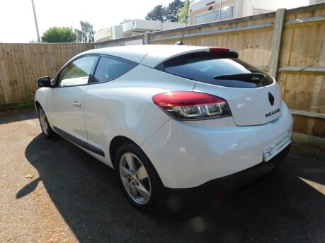 Renault Megane DYNAMIQUE TOMTOM 1.4 TCE Coupe 6