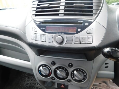 Suzuki Alto 1.0 SZ3 5dr 11