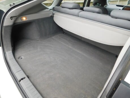 Toyota Prius T SPIRIT 1.5 VVT-I HYBRID AUTOMATIC 5dr 17