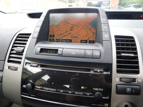 Toyota Prius T SPIRIT 1.5 VVT-I HYBRID AUTOMATIC 5dr 8
