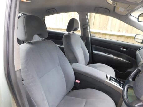 Toyota Prius T SPIRIT 1.5 VVT-I HYBRID AUTOMATIC 5dr 12