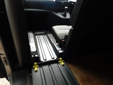 Peugeot Partner 1.5 BLUEHDI PROFESSIONAL PREMIUM L1 17