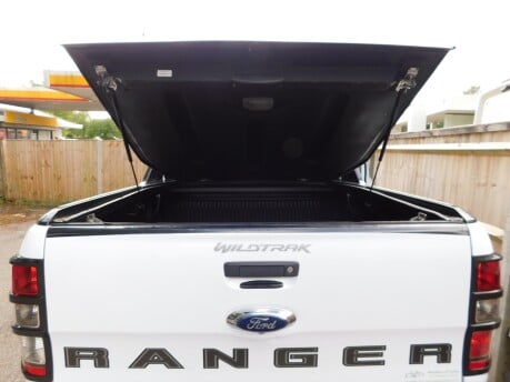 Ford Ranger WILDTRAK 4X4 3.2 TDCI DOUBLECAB AUTOMATIC 4dr 25