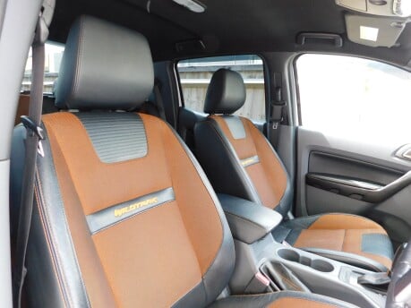 Ford Ranger WILDTRAK 4X4 3.2 TDCI DOUBLECAB AUTOMATIC 4dr 20