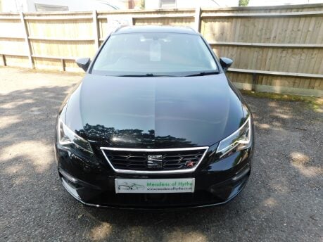 SEAT Leon 1.5 TSI EVO FR SPORT TOURER 5DR 9