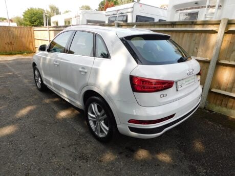 Audi Q3 1.4 TFSI S LINE EDITION 5 Dr 6