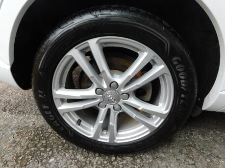 Audi Q3 1.4 TFSI S LINE EDITION 5 Dr 14