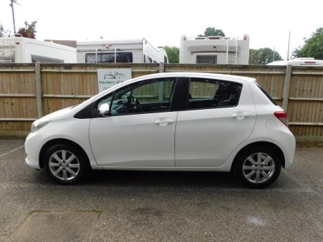 Toyota Yaris 1.4 D-4D TR 5 Dr 7