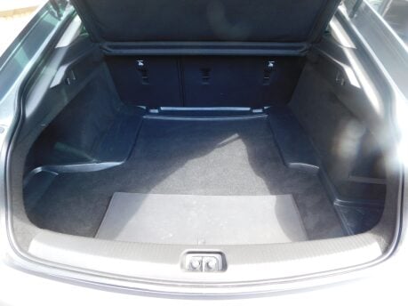 Vauxhall Insignia GRAND SPORT 1.5T SRI 5Dr 16
