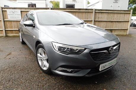 Vauxhall Insignia GRAND SPORT 1.5T SRI 5Dr