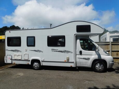 Elddis Sunseeker 180 6 Berth 6 Belt Motorhome Peugeot Boxer Chassis 2.2 Hdi 6