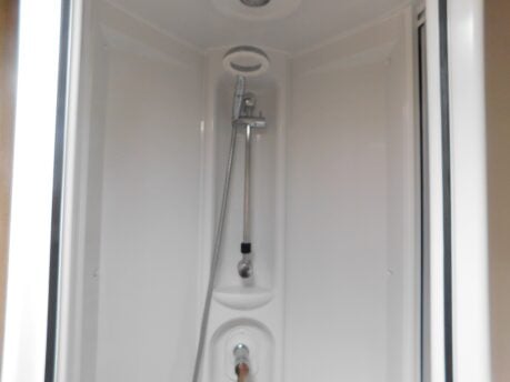 Elddis Majestic 175 2 BERTH MOTORHOME. PEUGEOT 2.0 BLUE HDI CHASSIS 28