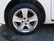 Renault Clio 1.2 EXPRESSION PLUS 16V 5 Dr 12