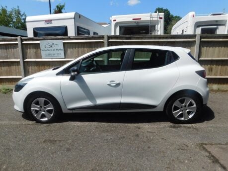 Renault Clio 1.2 EXPRESSION PLUS 16V 5 Dr 7